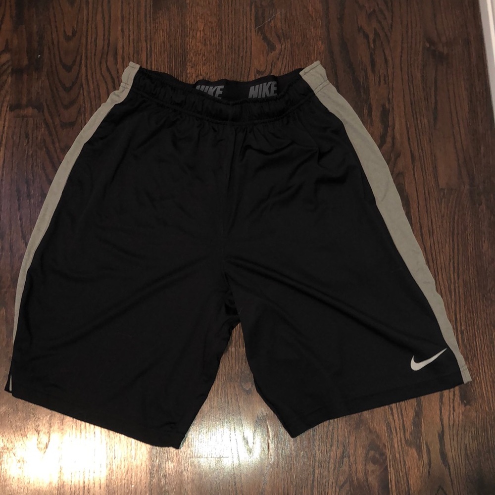 Nike Dri-Fit Shorts Size Medium